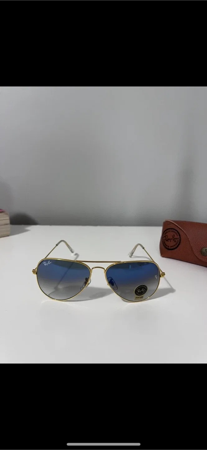 Ray-Ban Aviator Sunglasses