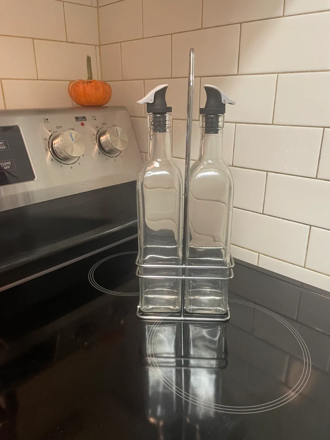 Oil & Vinegar Dispenser Set image indicator(2)