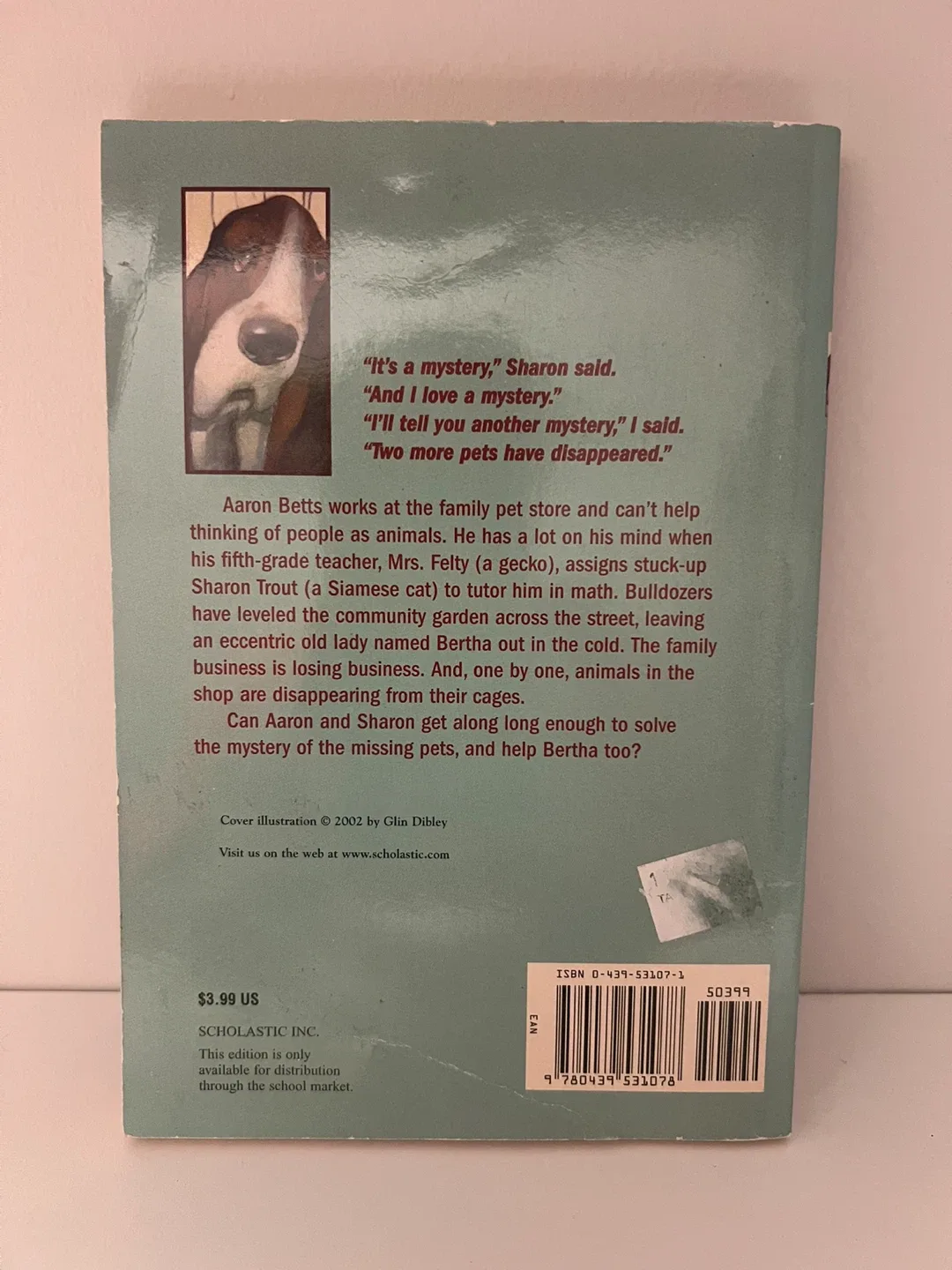 Trouble at Betts Pets by Kelly Easton image indicator(2)