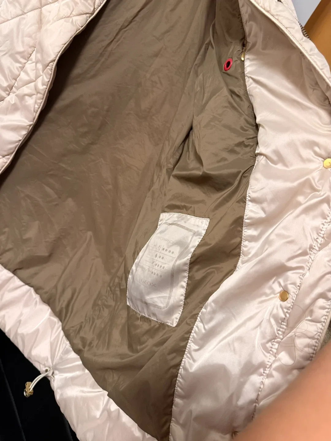 Geox Women's Quilted Jacket - Size 6 image indicator(3)