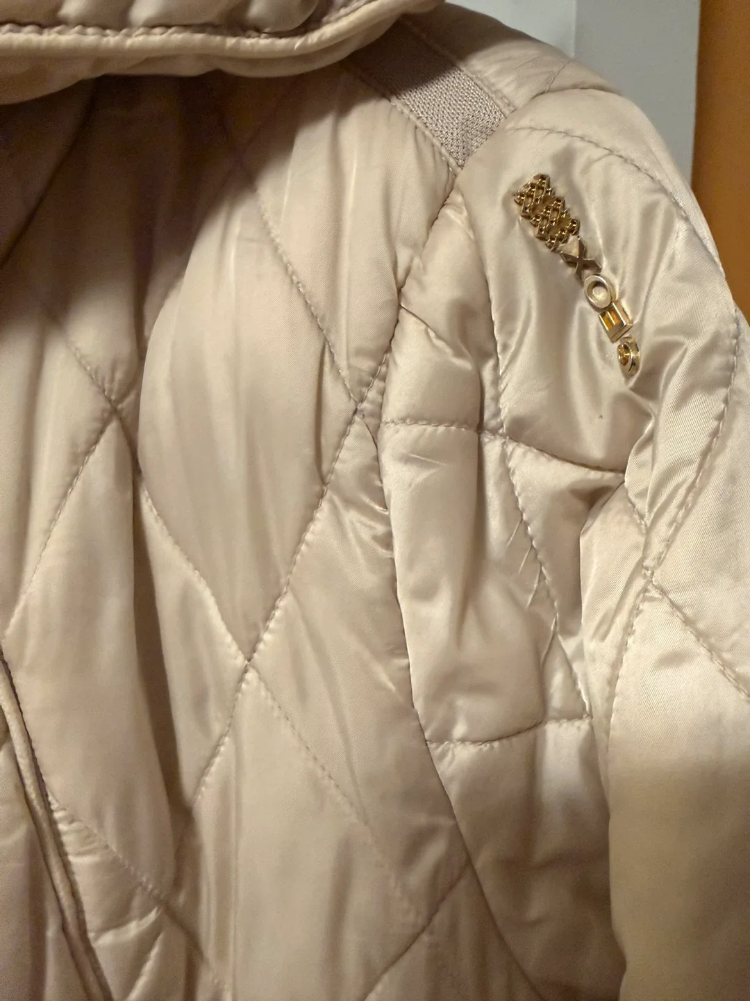 Geox Women's Quilted Jacket - Size 6 image indicator(5)