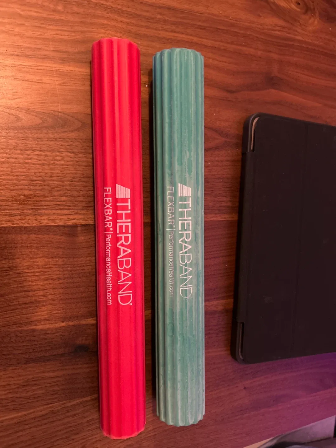 Theraband Flexbar - Red & Green