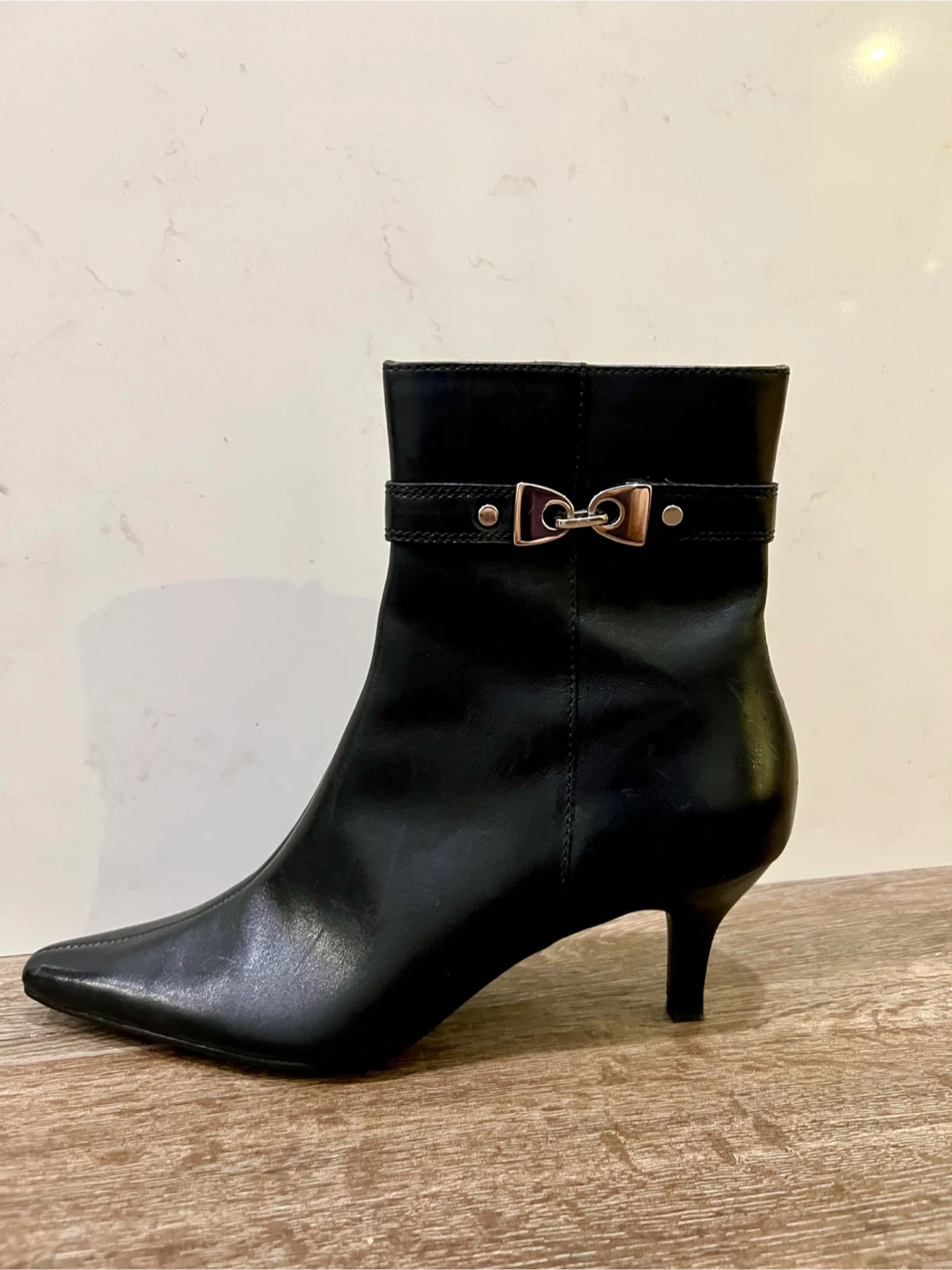 Like new ankle boots
