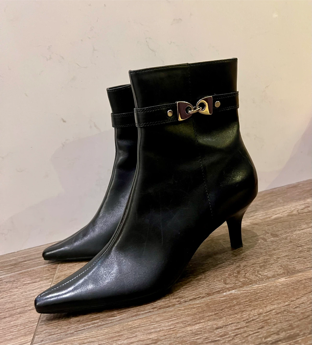 Like new ankle boots - photo 2