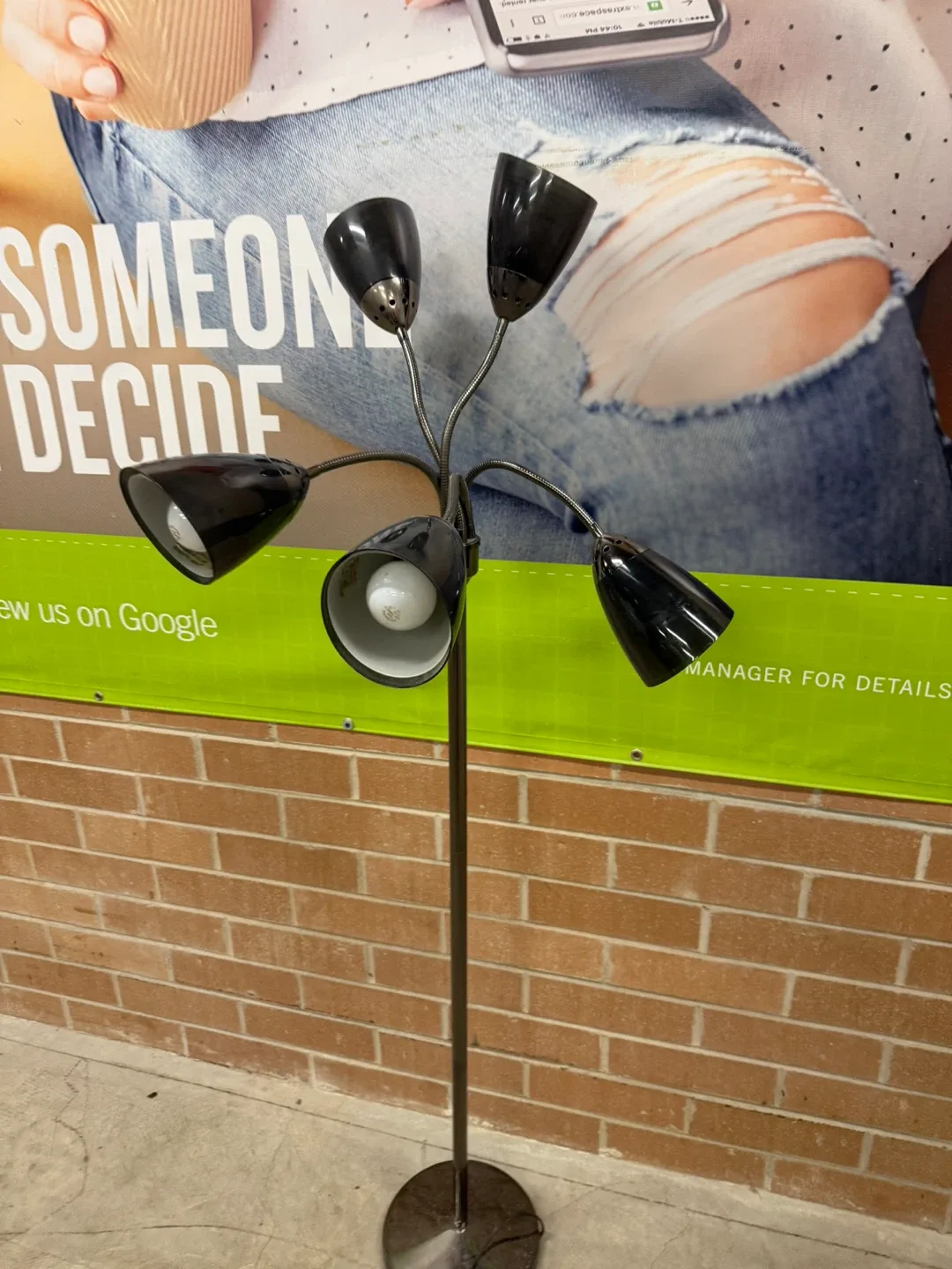 5-Light Floor Lamp image indicator(8)