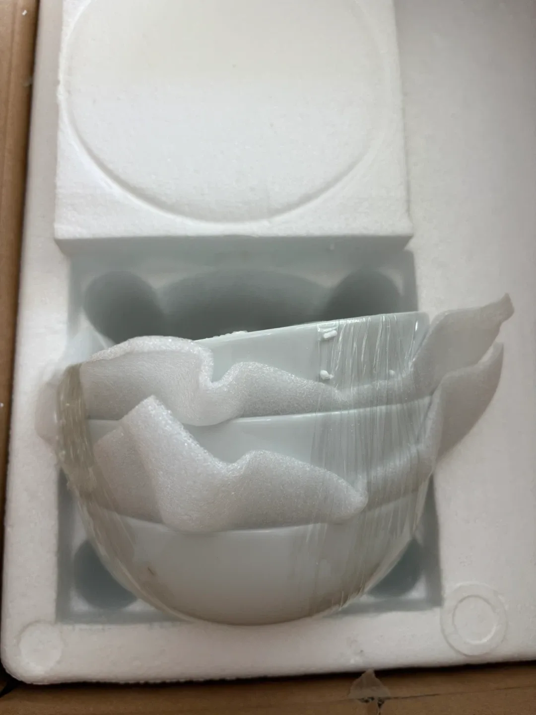 New White Dinnerware Set 24 pcs