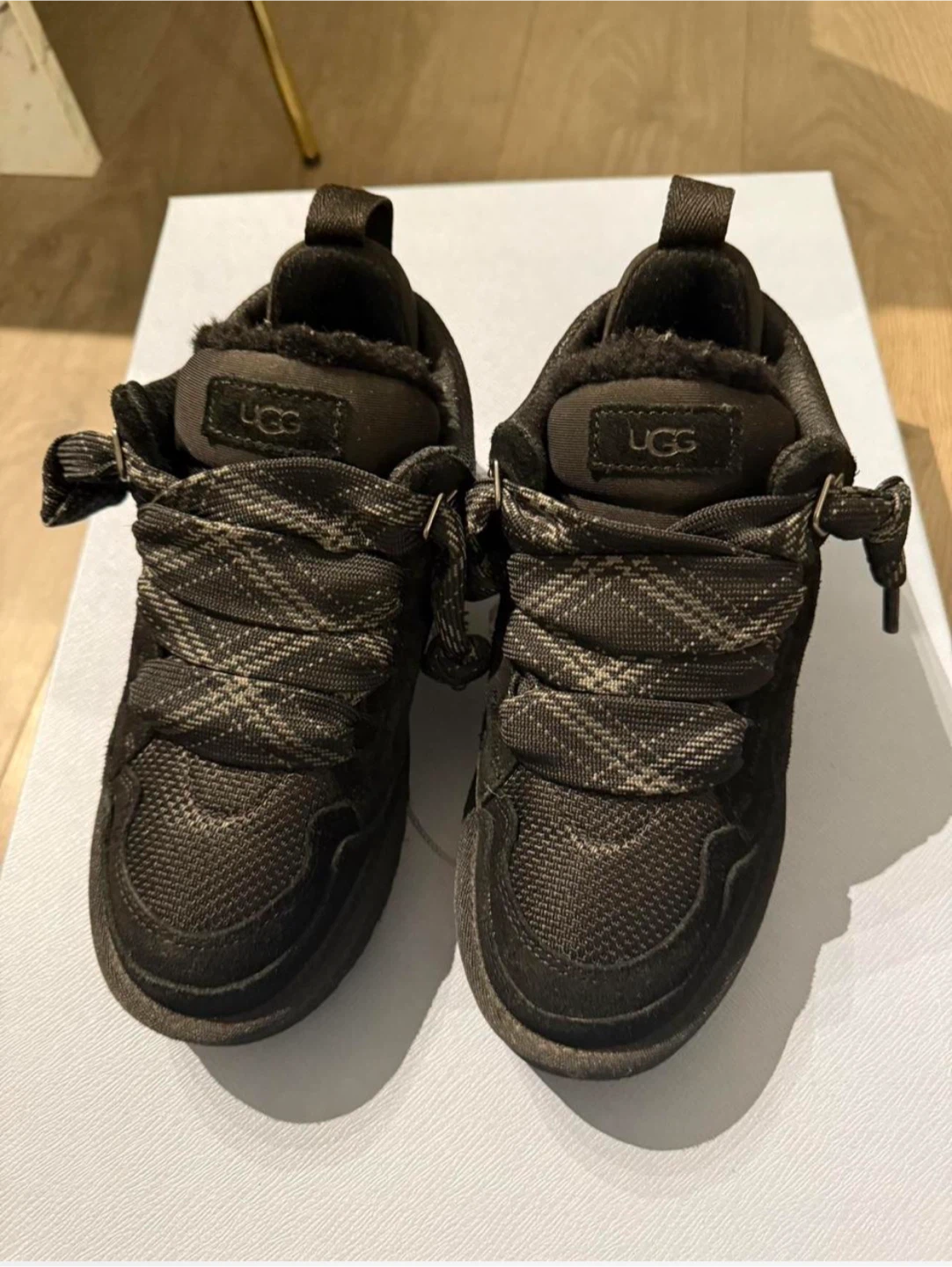 UGG Black Sneakers - photo 2