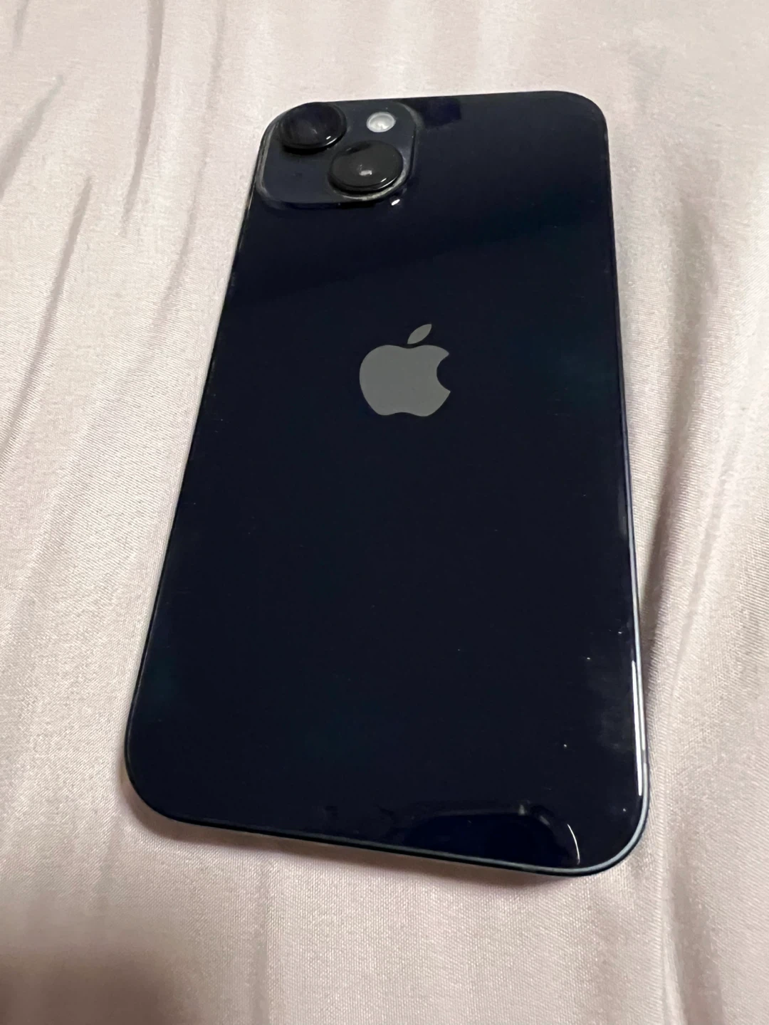 Apple iPhone 14 - Midnight