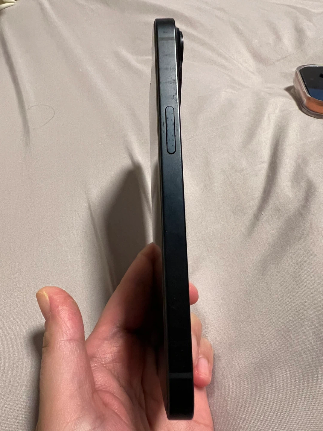 Apple iPhone 14 - Midnight - photo 2