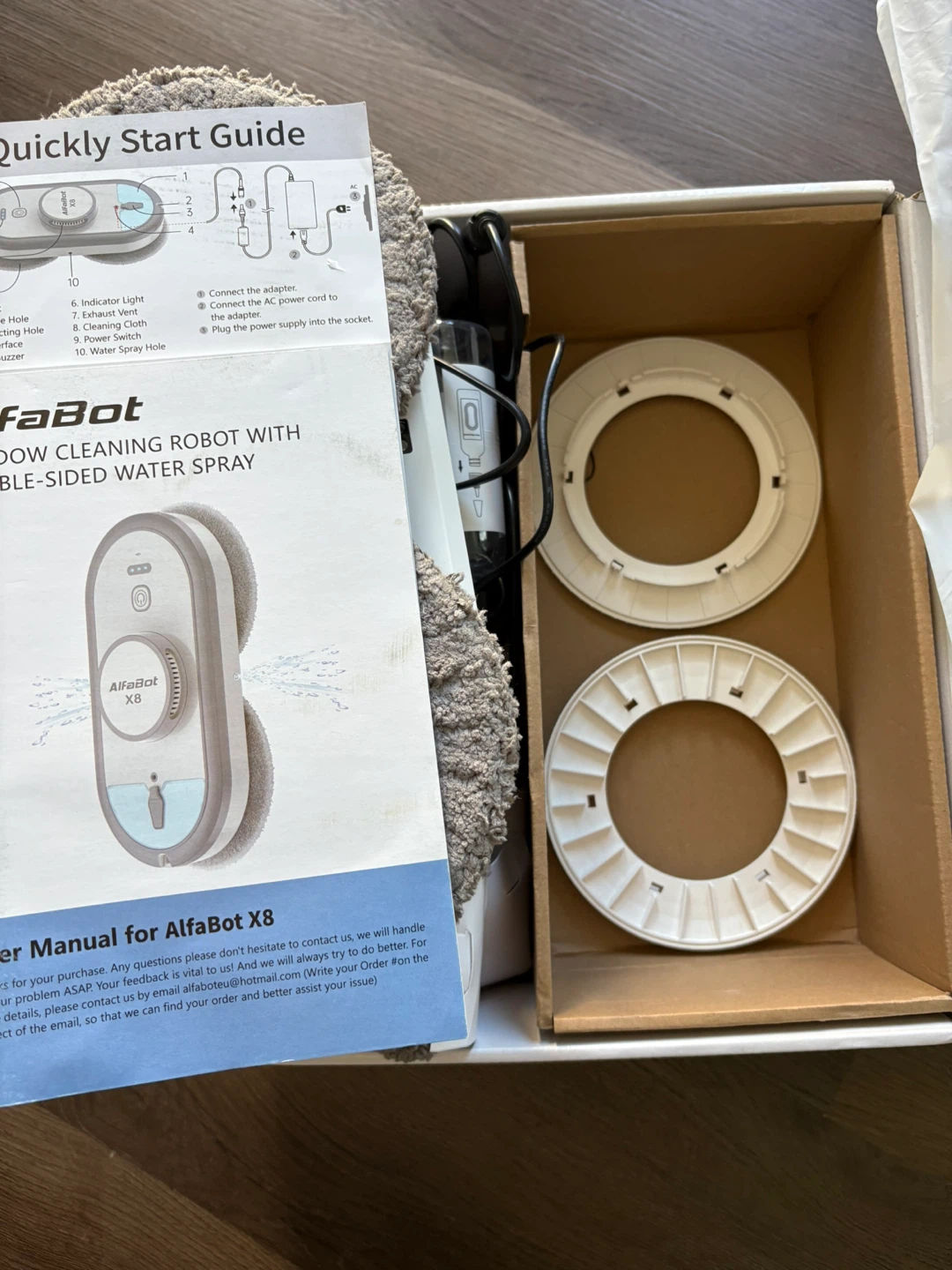 AlfaBot X8 Window Cleaning Robot - Like New! - photo 2