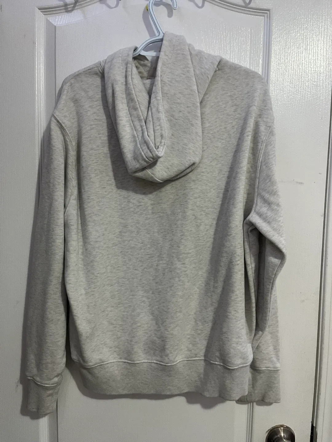 Old Navy Hoodie - Size M image indicator(2)