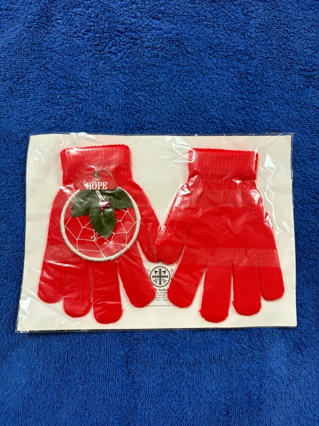 Red Christmas Gloves - New in Package