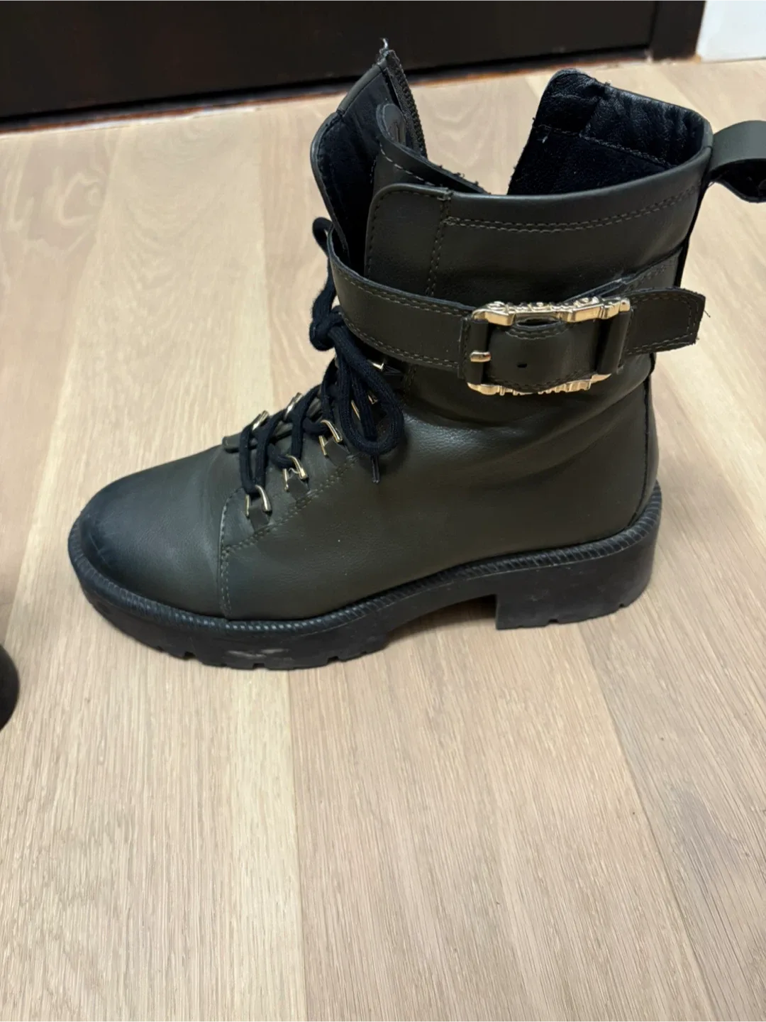 Women’s boots image indicator(3)