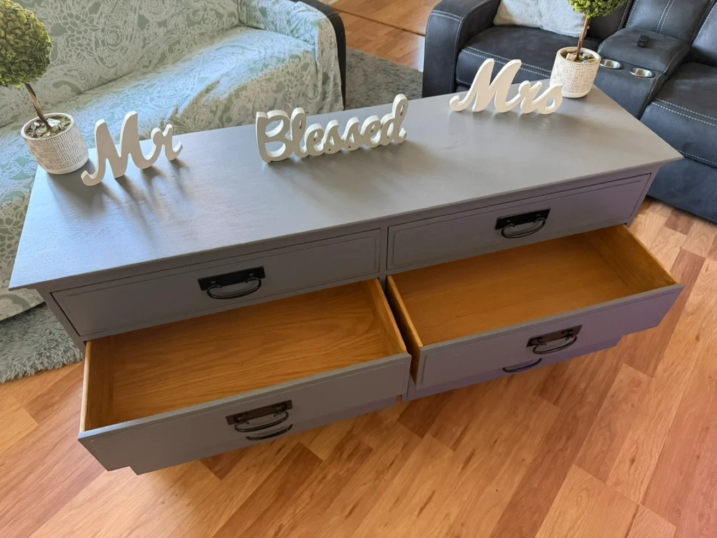 ✨💪🏼🩶Gorgeous solid oak dresser 🩶💪🏼✨ image indicator(6)