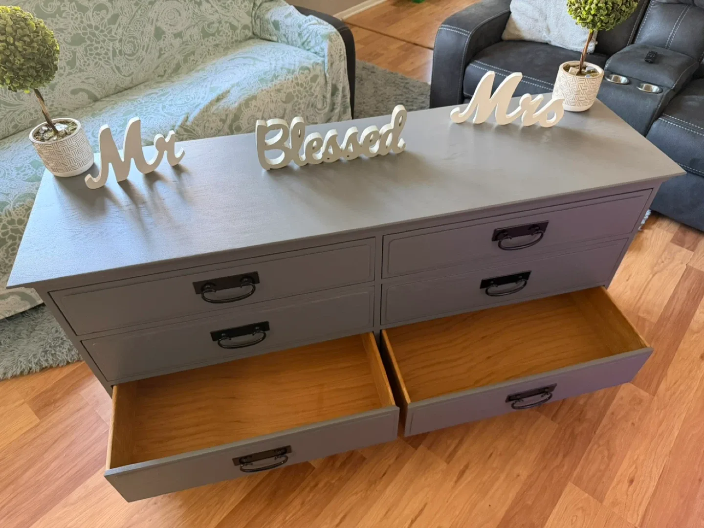 ✨💪🏼🩶Gorgeous solid oak dresser 🩶💪🏼✨ image indicator(7)