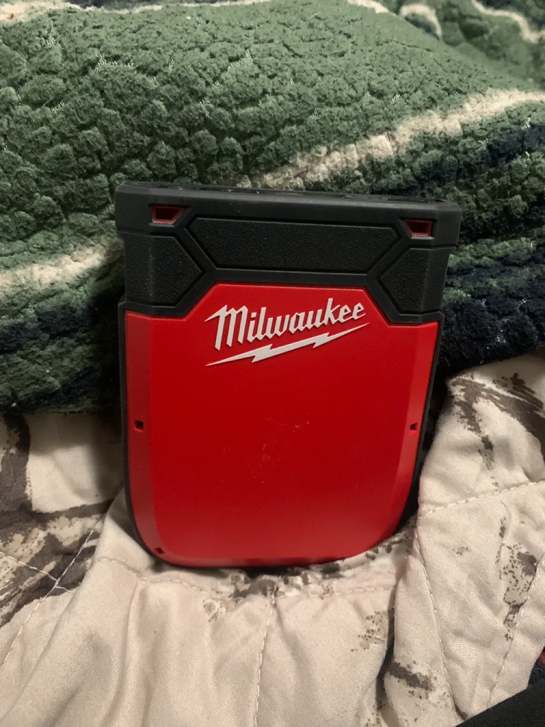 Milwaukee  Heated Gear Power Source