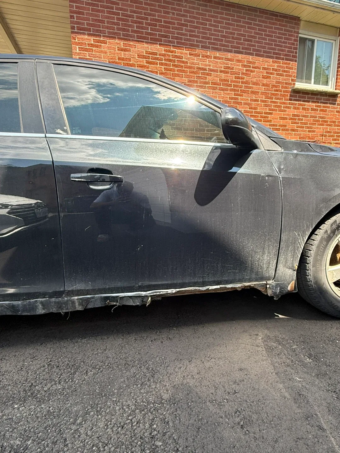 2012 Chevrolet Cruze - Used Car image indicator(3)