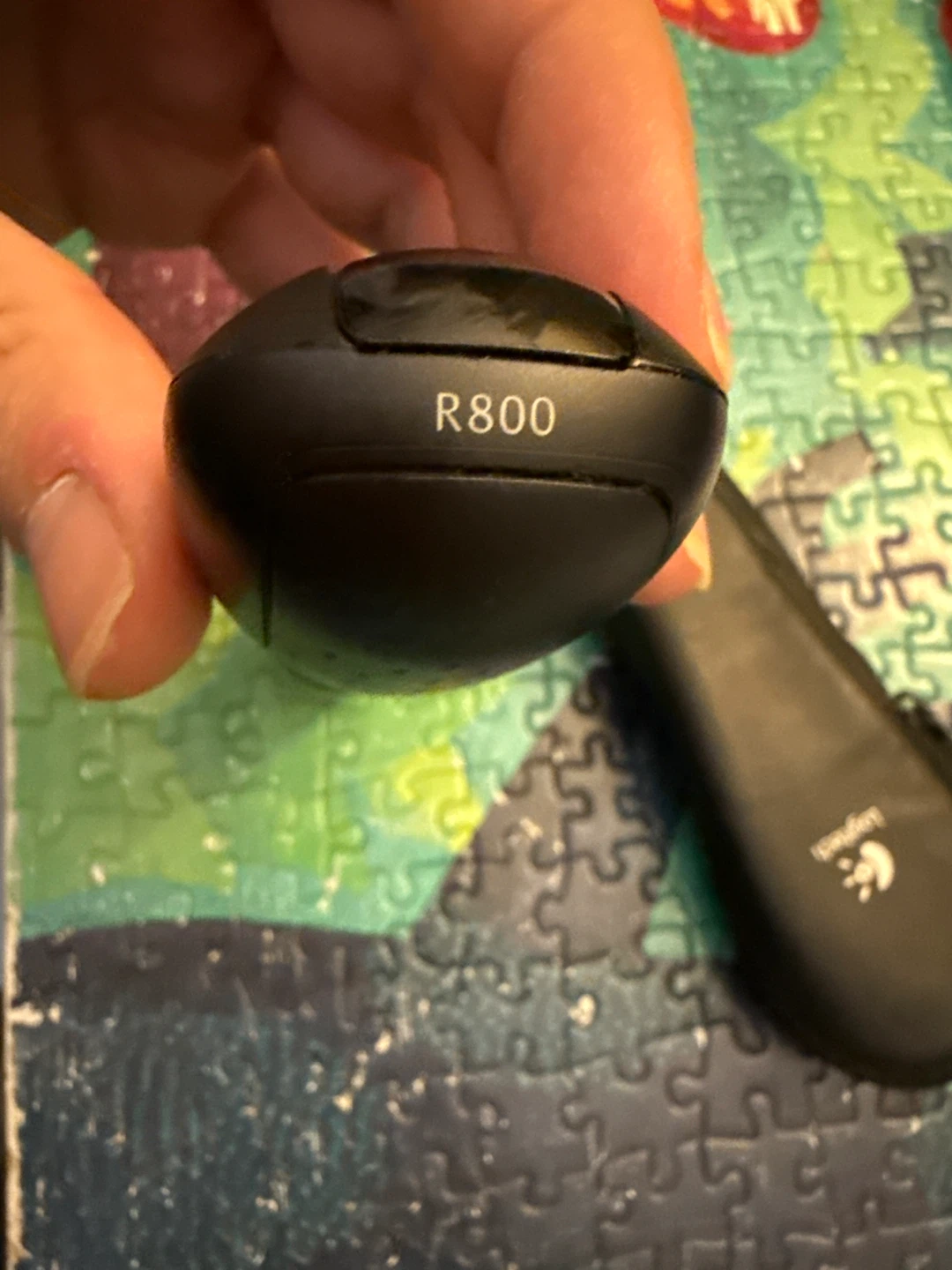 Logitech R800 Wireless Presenter - photo 2