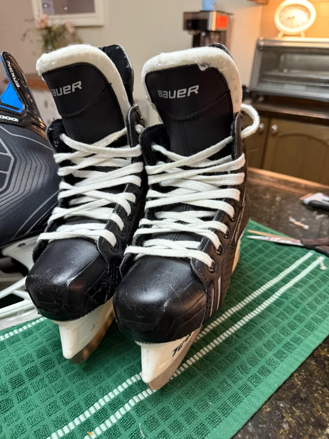 Hockey Skates - CCM, Bauer, Easton - Various Sizes image indicator(10)