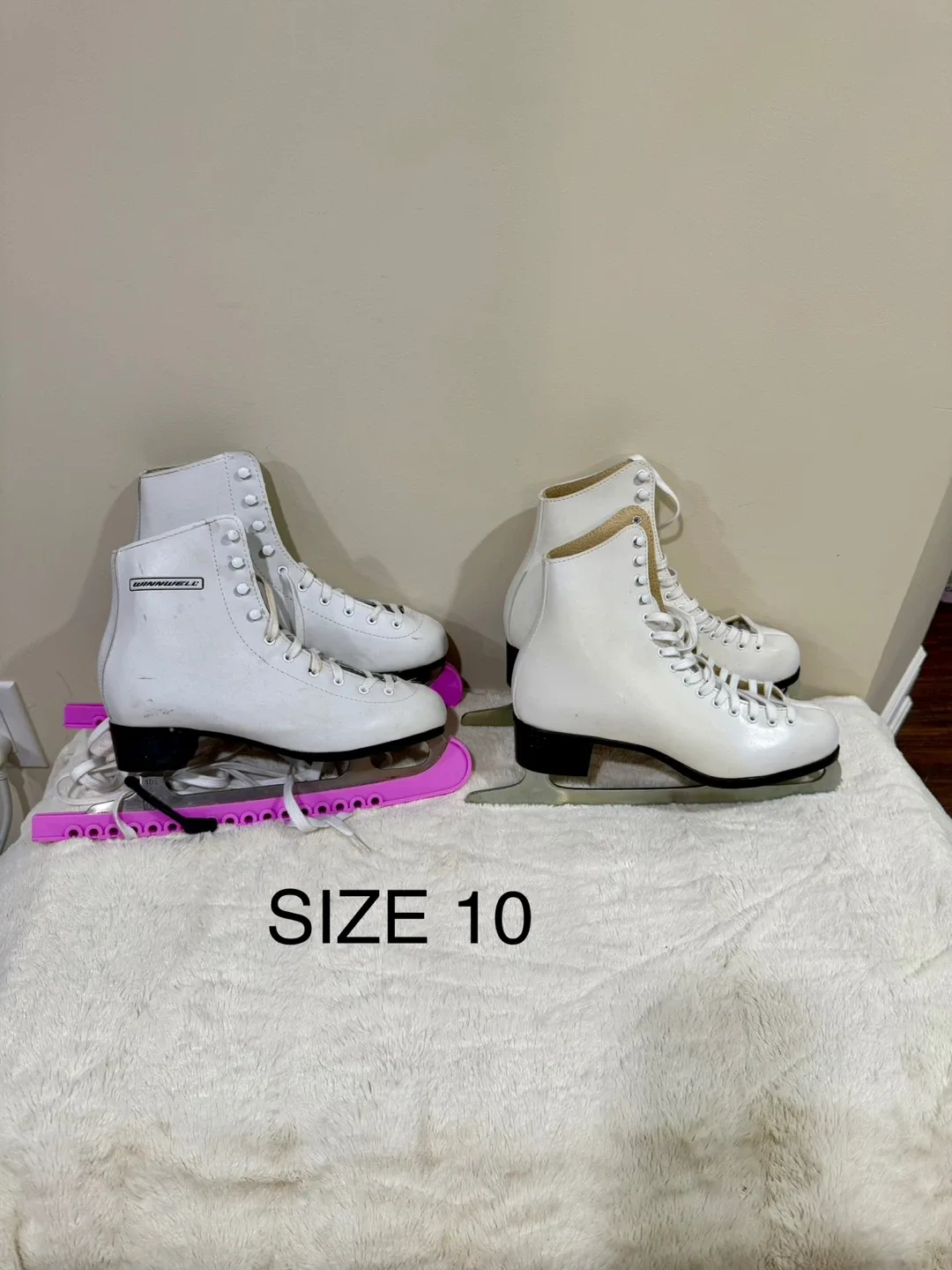 Ice Skates - Sizes 2, 4, 6, 9 (Child's) image indicator(8)