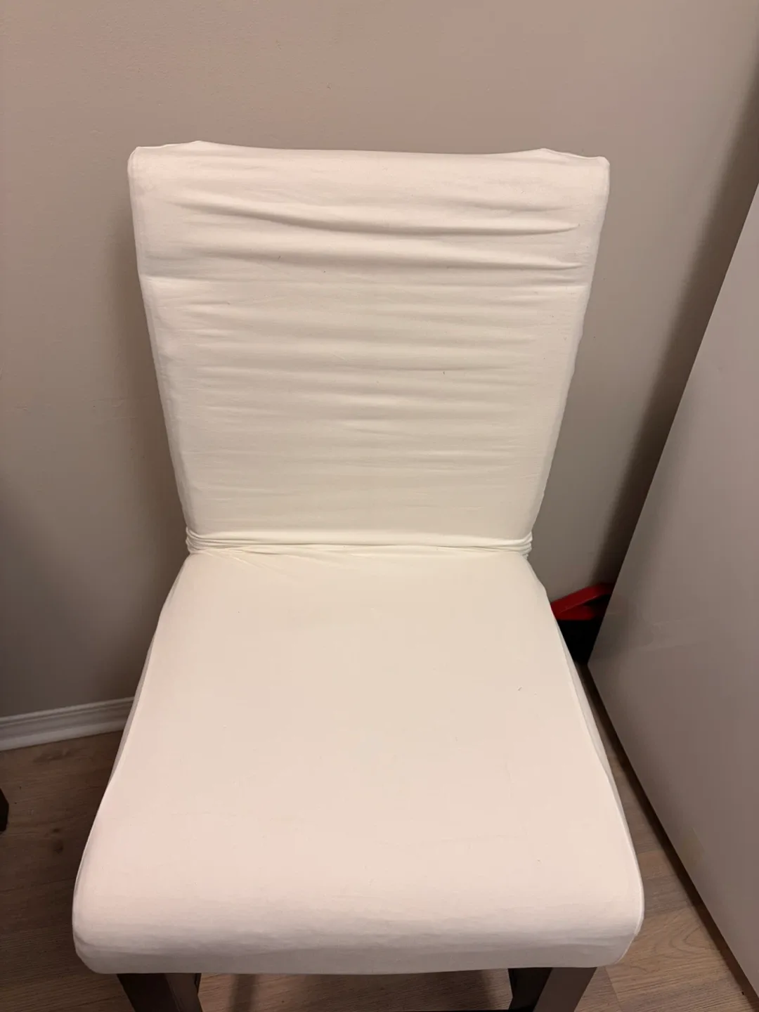 Bar height Dining Table + 4 Chairs image indicator(6)