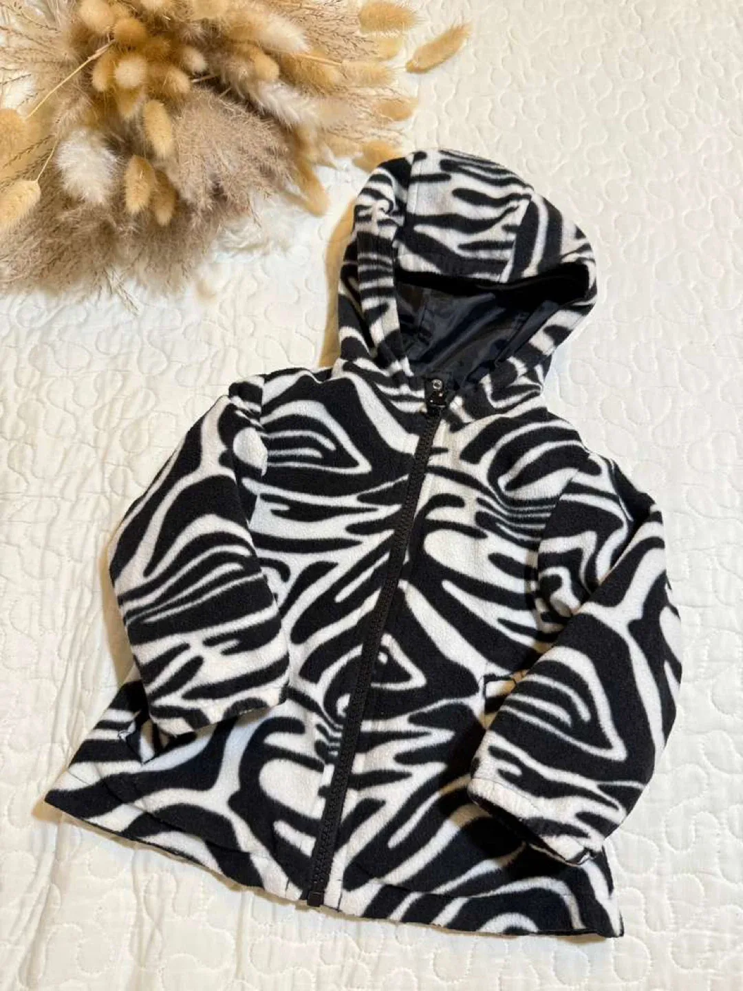 Mixed Girls Clothing Bundle image indicator(6)