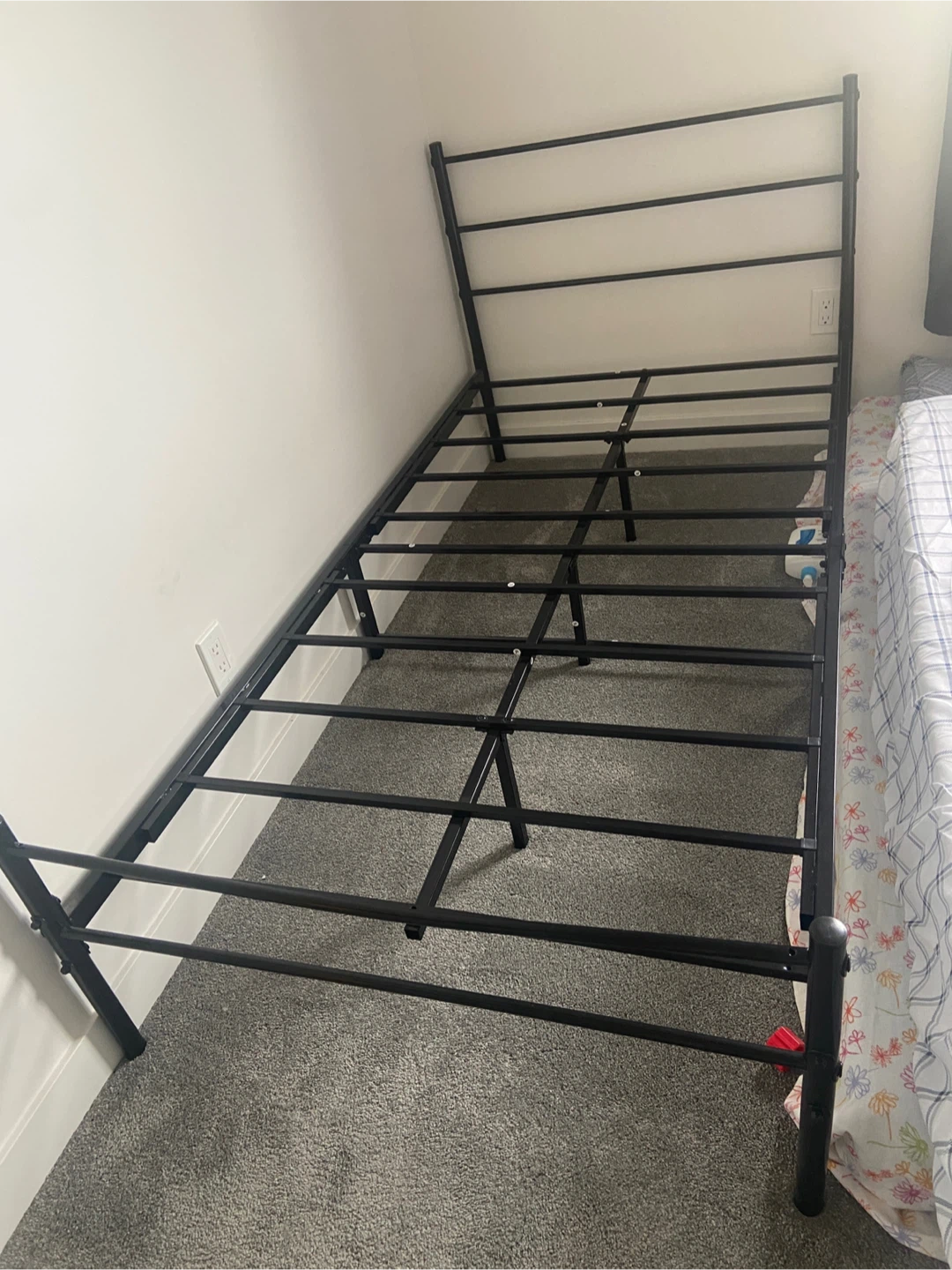 Black Metal Bed Frame - Twin Size - photo 2