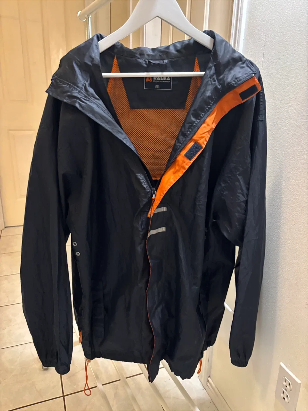 Ralkan Men’s Raincoat - Wind & Weather Protection image indicator(8)