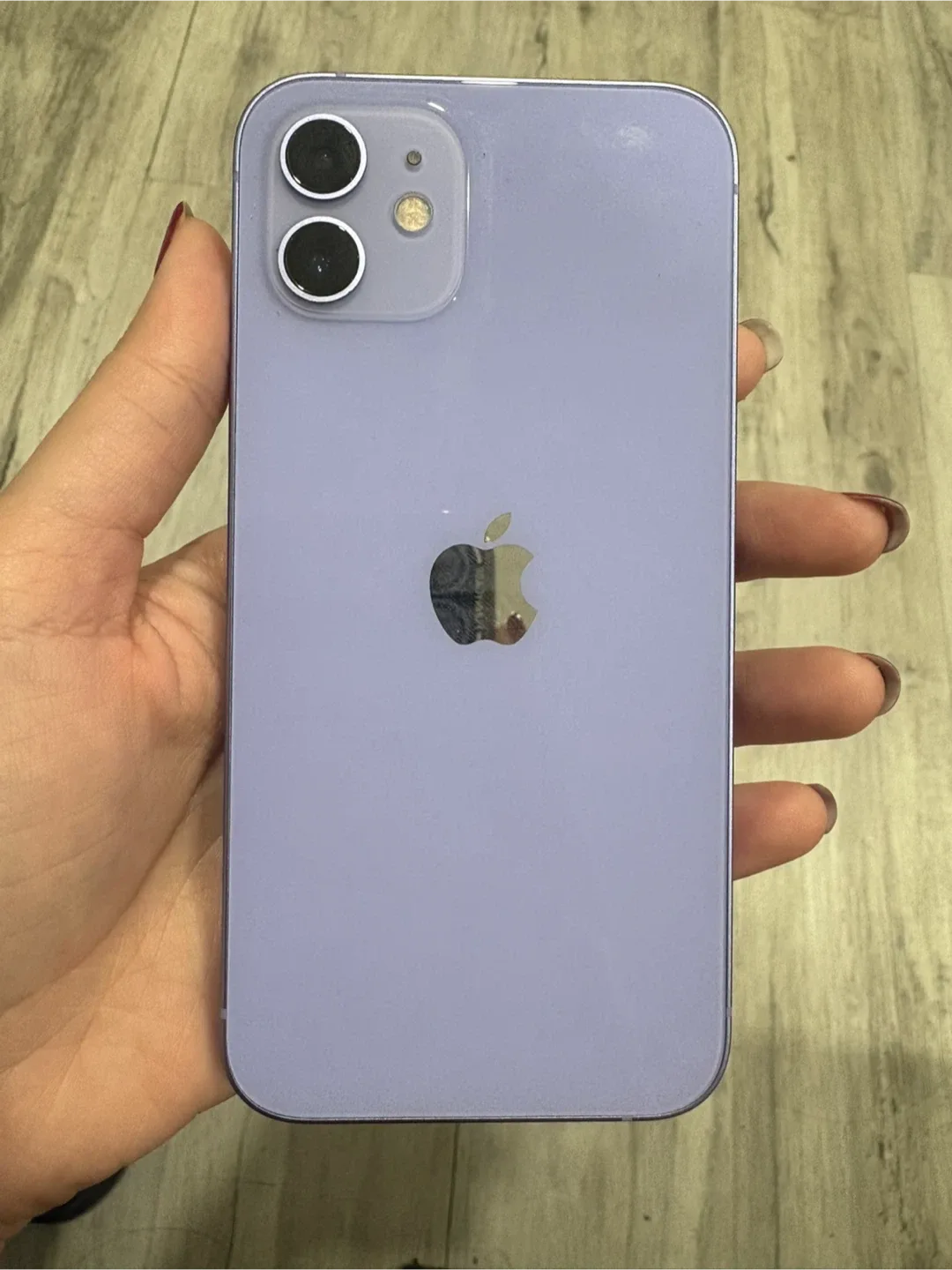 Apple iPhone 12 - Purple