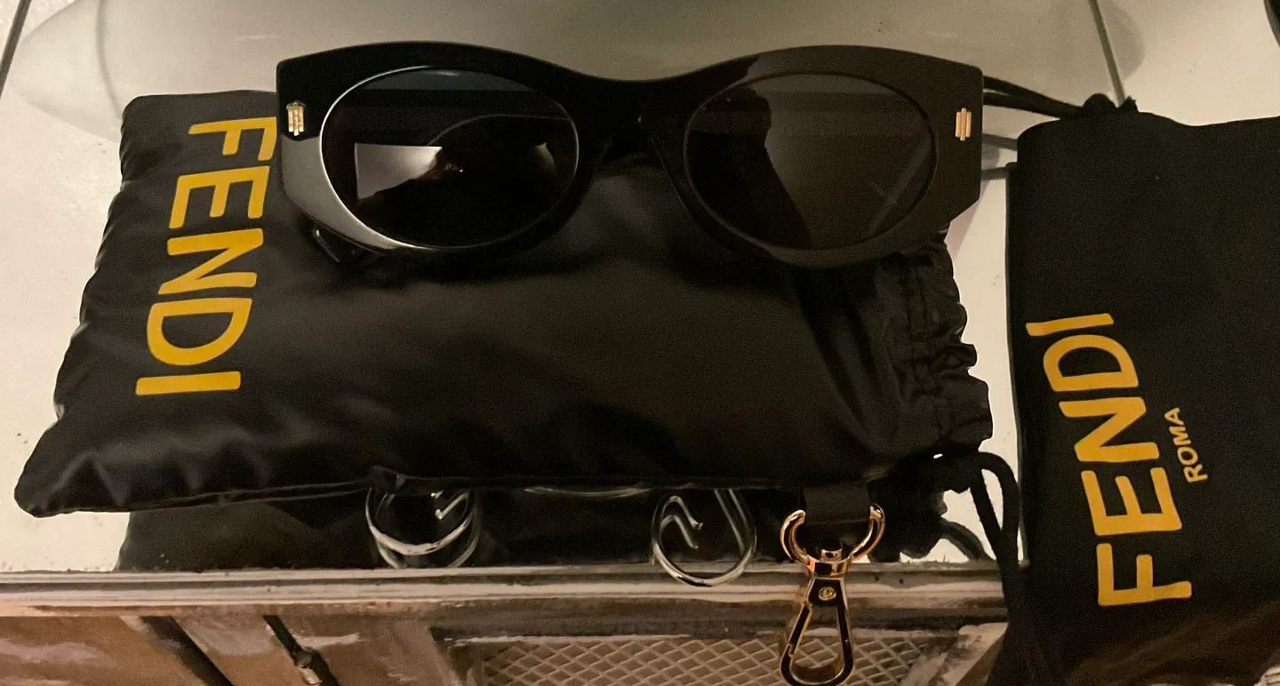 Fendi Roma Black Sunglasses FE40125I