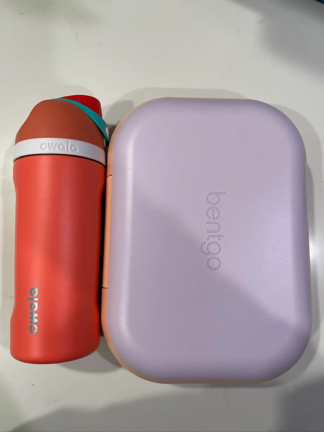 Bentgo Chill Max XL Lunch Box / Owala FreeSip 16oz image indicator(2)