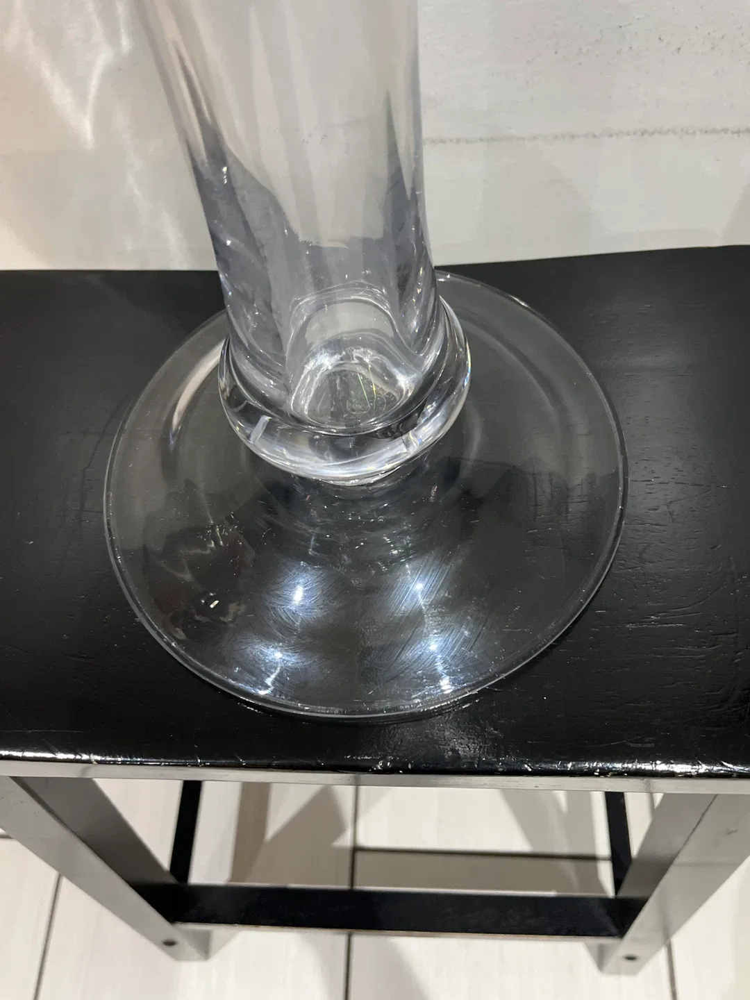 Tall Glass Decorative Vase image indicator(3)