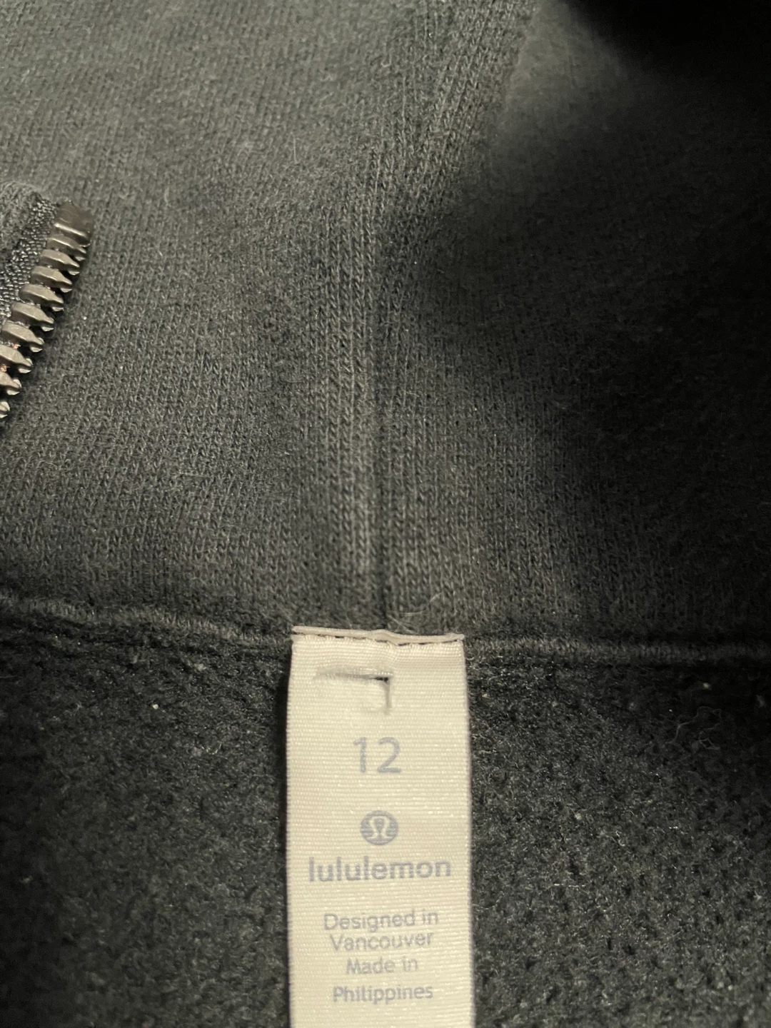 Lululemon Scuba Hoodie - photo 3