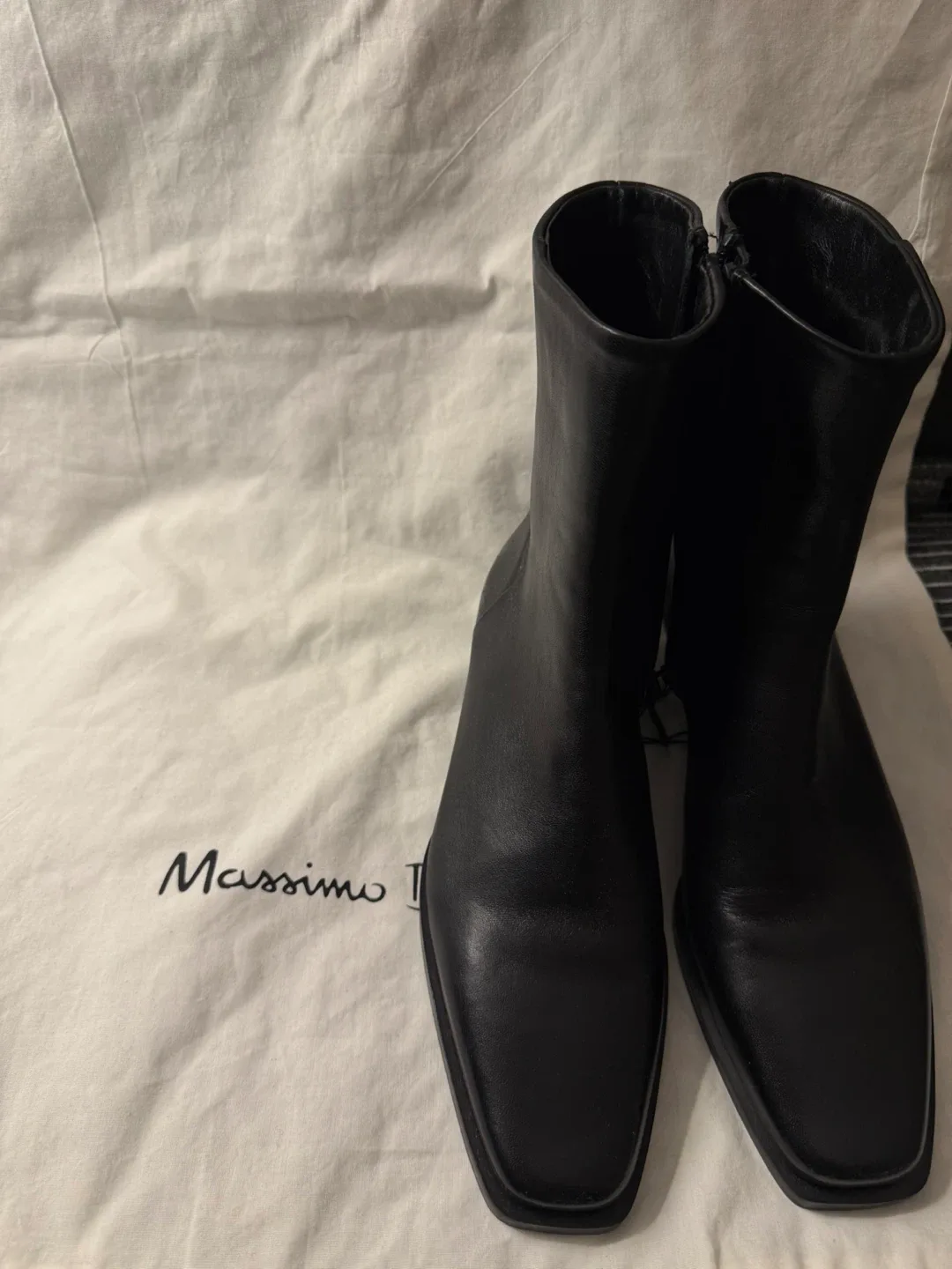 Massimo Dutti Ankle boots image indicator(3)