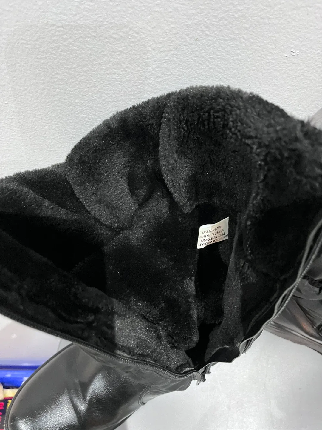 Black Waterproof Winter Boots image indicator(6)