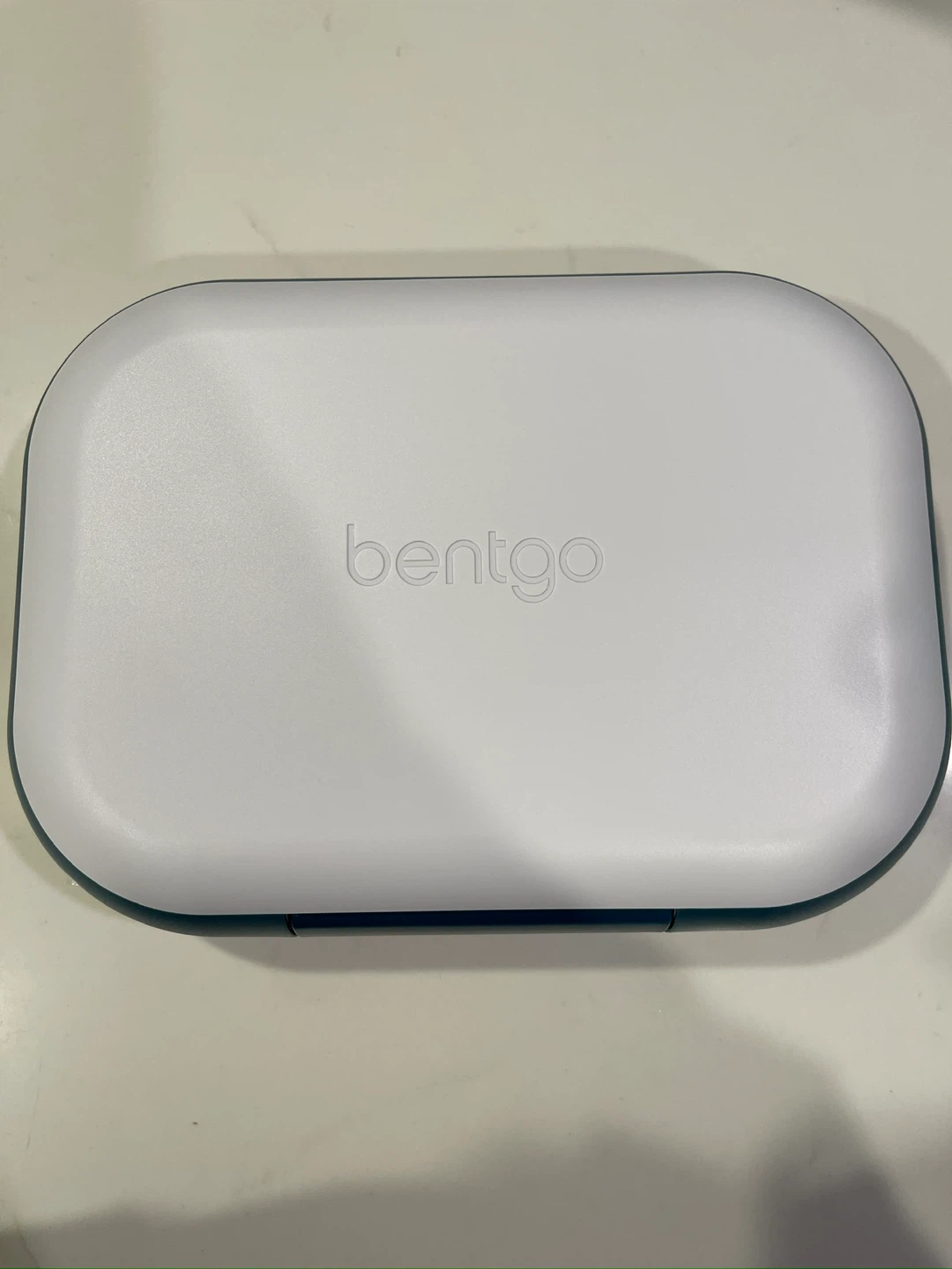 Bentgo Chill Max XL Lunch Box and Owala 16oz Freesip bottle - photo 2
