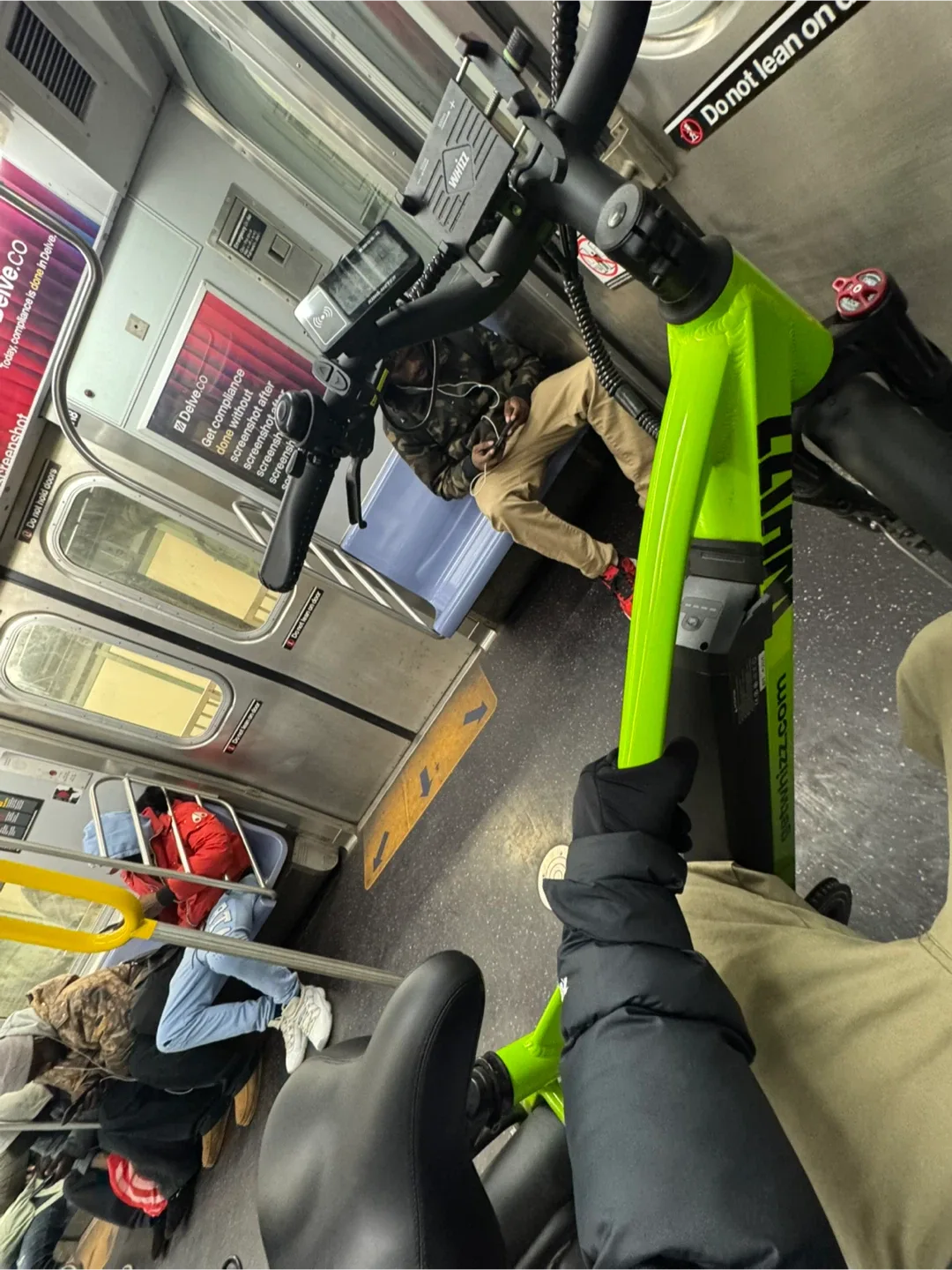 Whizz - Storm 2 Ebike image indicator(3)