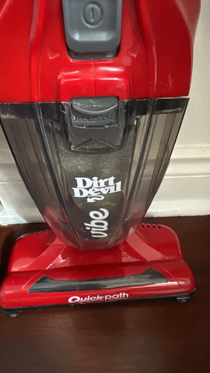 Dirt Devil Vibe Quickpath Vacuum - Red