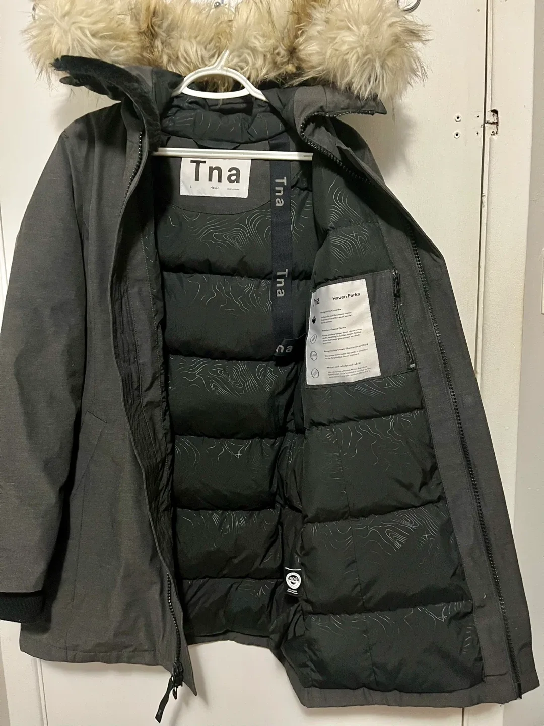 TNA Haven Parka - Size Large image indicator(2)