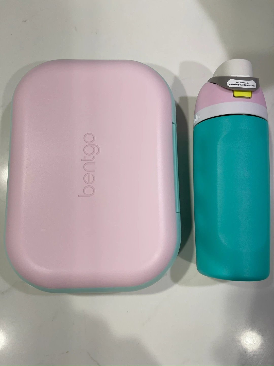 Bentgo Chill Max XL Lunch Box and Owala FreeSip 16oz bottle