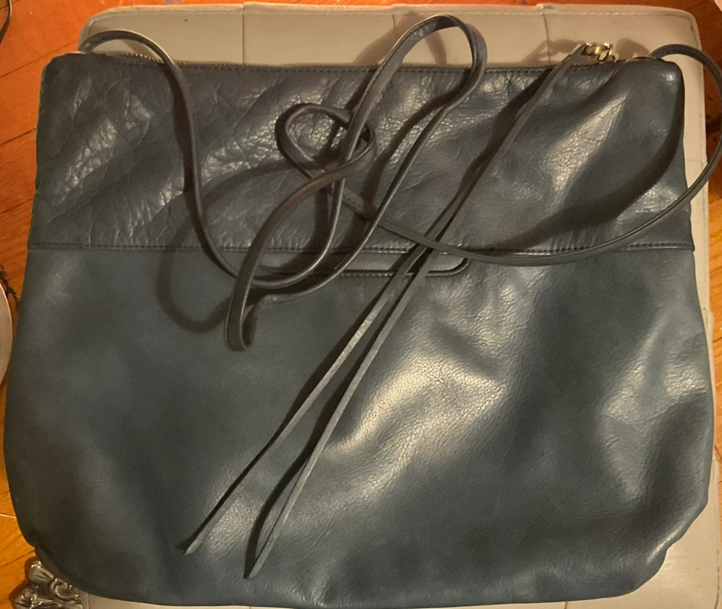 Hobo Grey Leather Shoulder Bag
