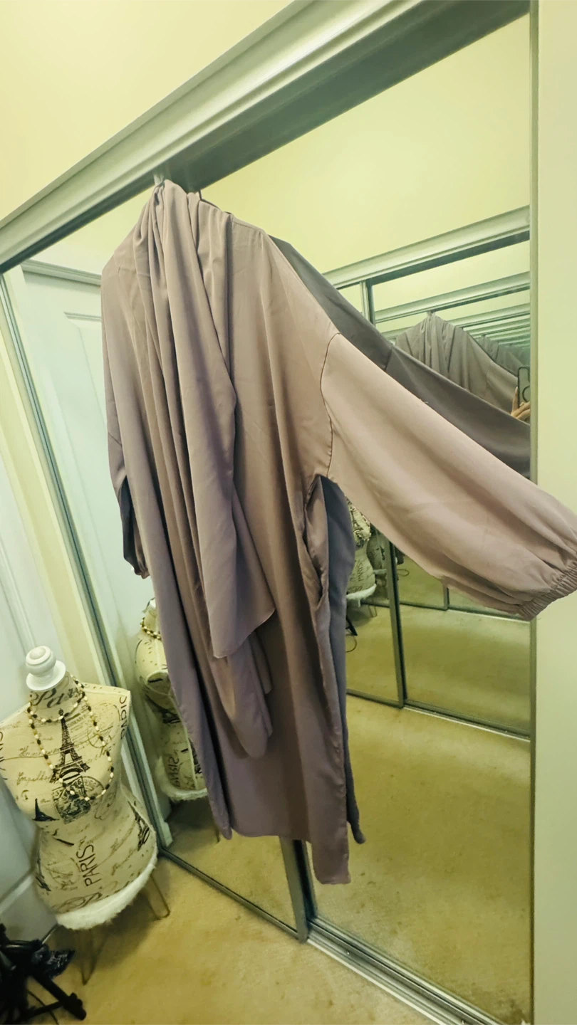 Like new abaya for sale  with head scarf - photo 2