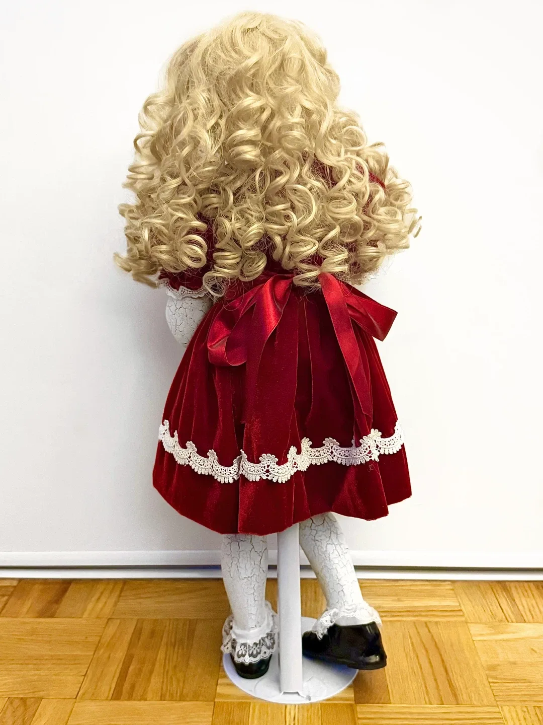 Custom Horror Scary Spooky Creepy Porcelain Doll OOAK image indicator(5)