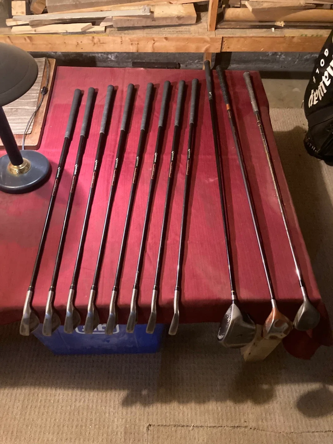 Callaway Golf Bag & Assorted Golf Clubs image indicator(3)