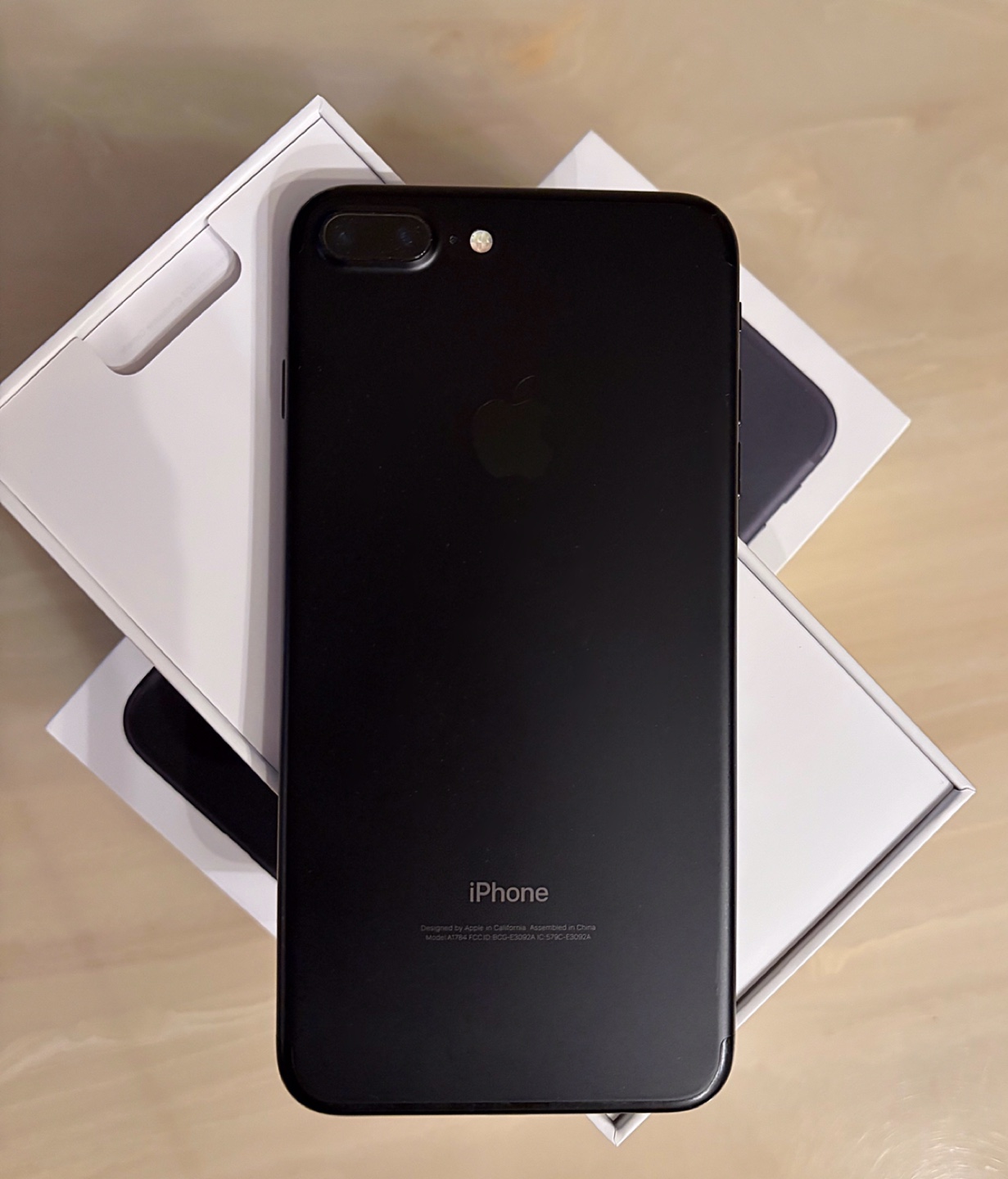 Apple iPhone 7 Plus 32 GB - photo 3