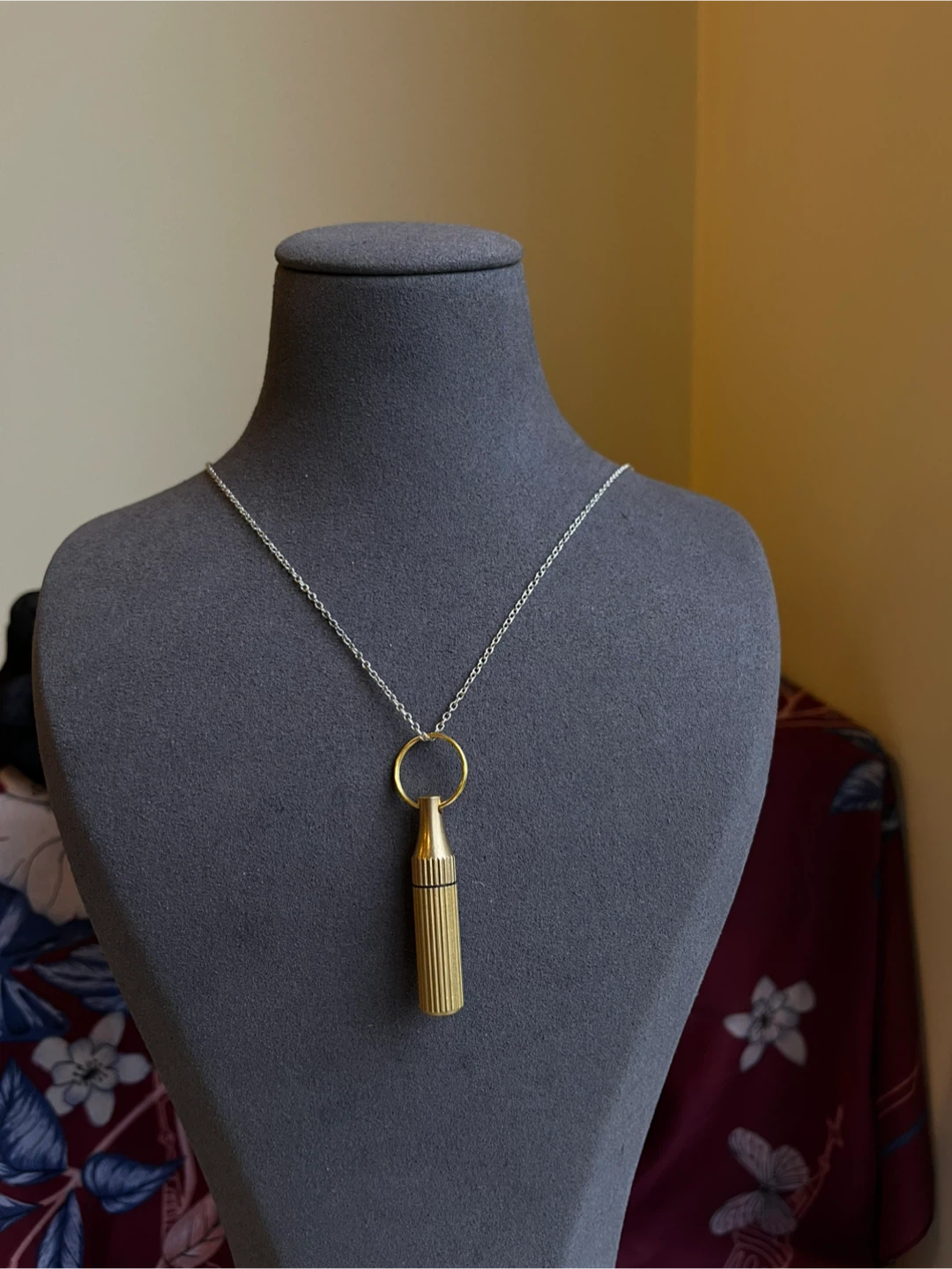 Unique Gold & Silver Blade Pendant. Chain not included - photo 2