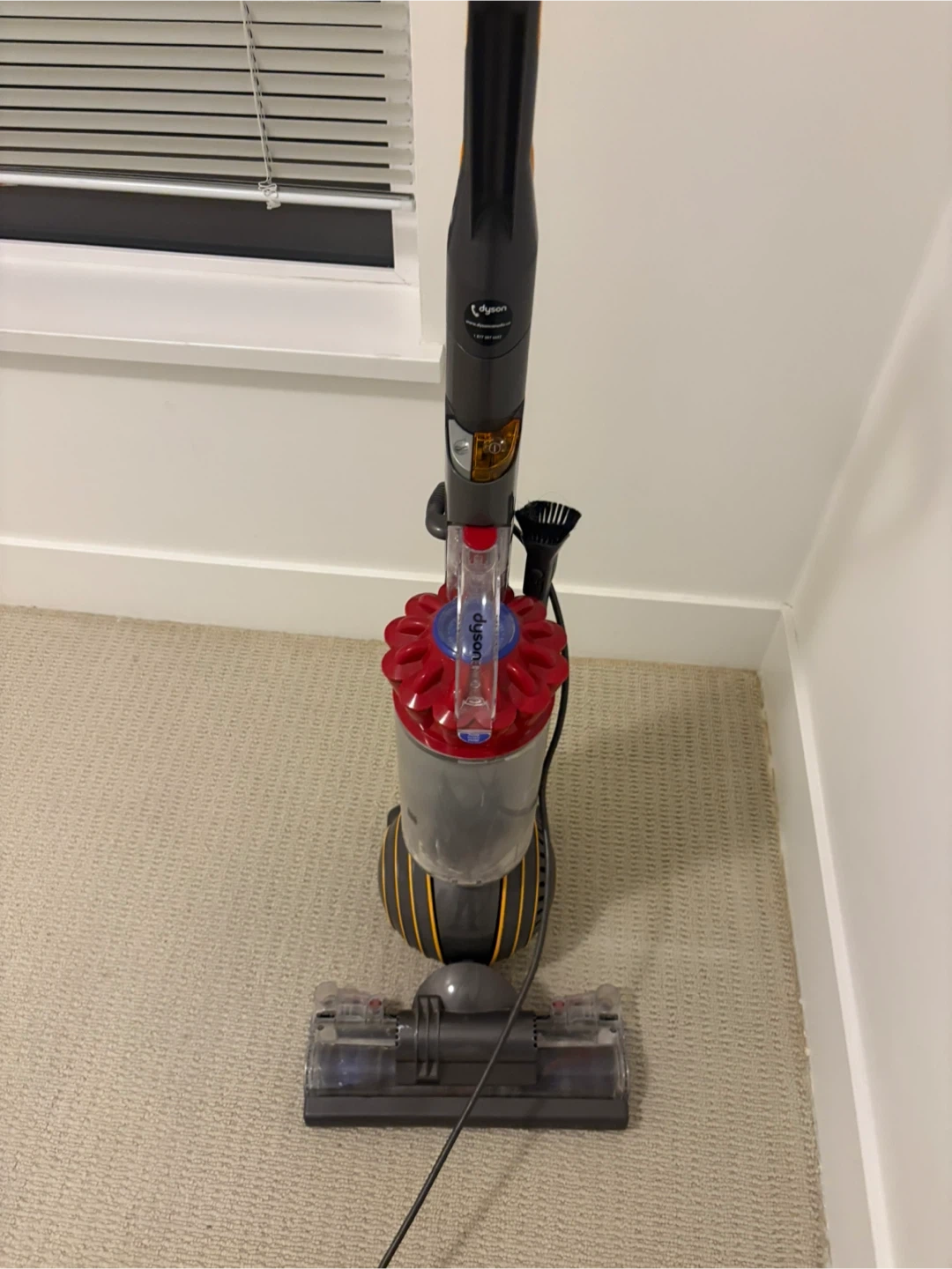 Dyson Upright Vacuum Cleaner
