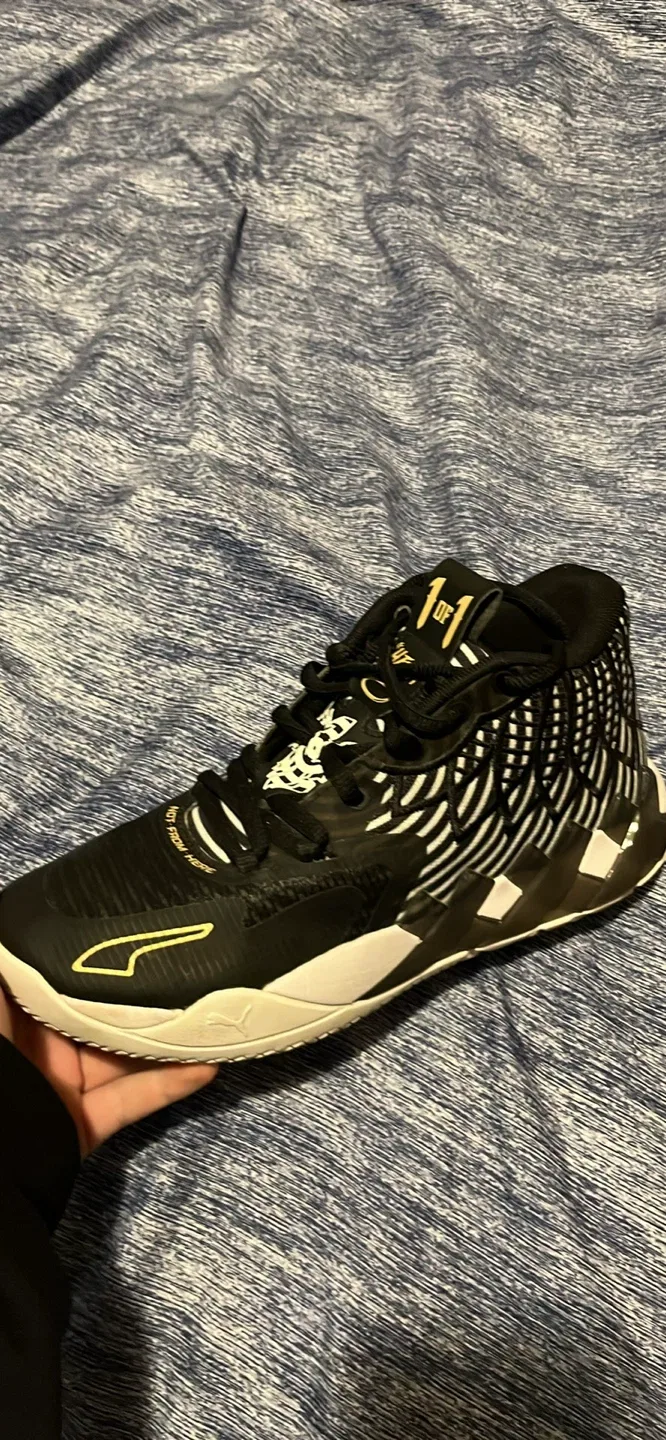 Puma MB.01 Melo 1 of 1 Basketball Shoes image indicator(3)