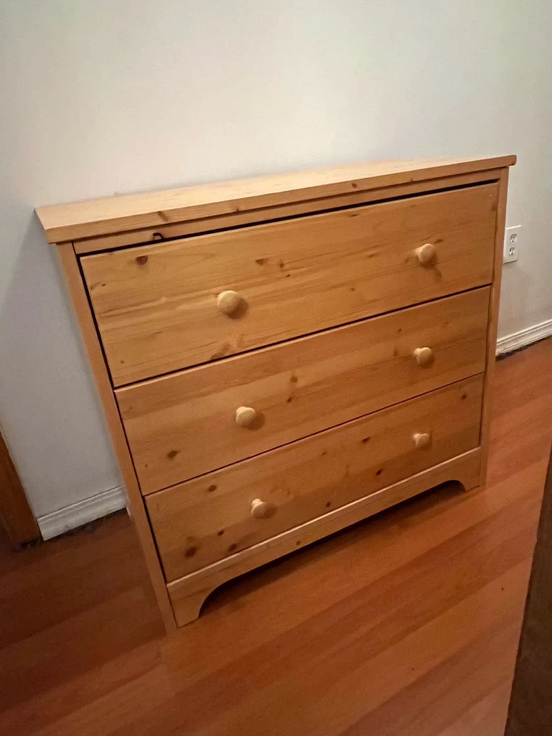 Wooden 4-Drawer Dresser