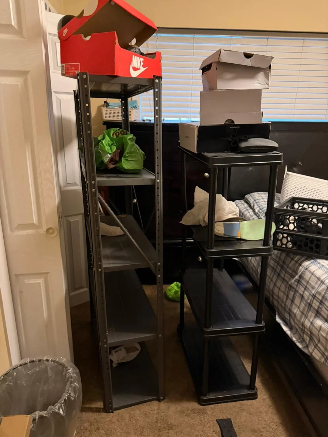 Shelving Unit image indicator(2)